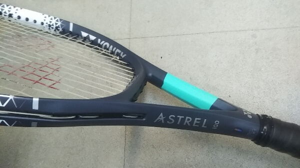 ヨネックスの2020テニスラケット「アストレル」100・105・115を試し打ちした感想 | 元テニス業界人がテニス用品をレビューするブログ